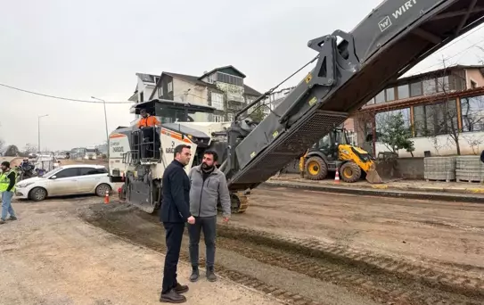 Başiskele'de üstyapı çalışmaları sürüyor