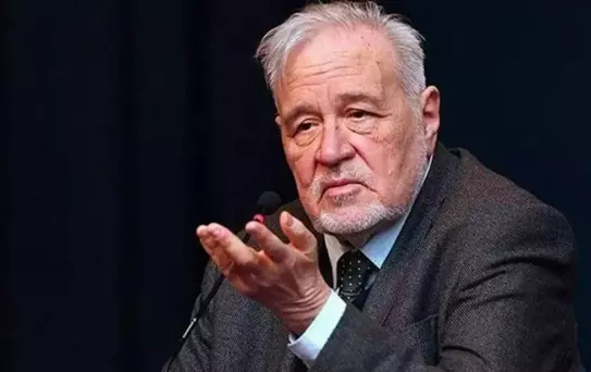 Hayatını kaybeden İlber Ortaylı için art arda taziye mesajları