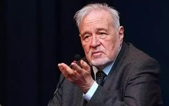 Hayatını kaybeden Ortaylı'nın son ayları hep hastanede geçti