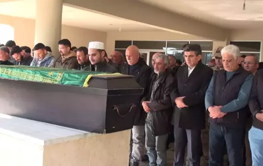 İran'da Saldırı: Şoför Hüseyin Fırat Toprağa Verildi