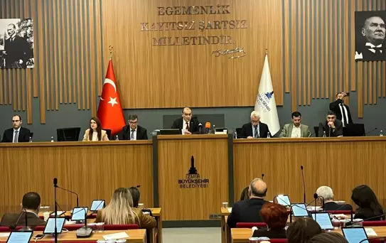 İzmir'de Ulaşım Ücretlerine Zam