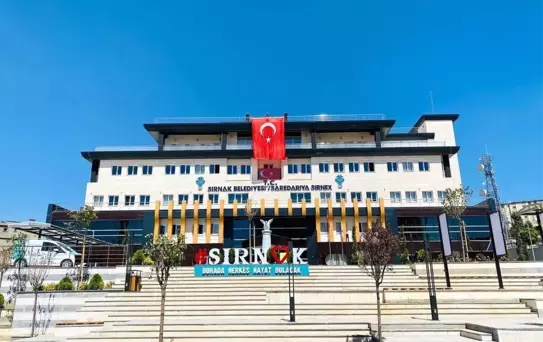 Şırnak Belediyesinden ailelere 56 bin lira destek