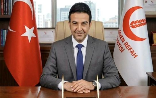 Yeniden Refah Partisi Başkanı İstifa Etti