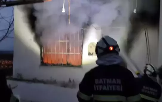Batman'da Ev Yangını Kontrol Altına Alındı