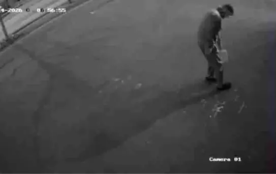 Bursa'da Pizza Şubeleri Kundaklandı