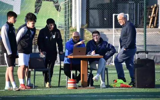 Büyükşehir Belediyespor altyapı futbolcularına bilimsel performans analizi