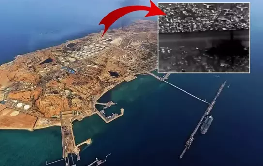 İşte Hark Adası'nın vurulduğu anlar! Üst üste tam 15 patlama