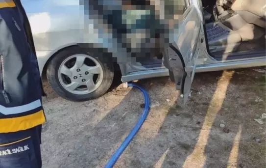 Park halindeki otomobilde ölü bulundu