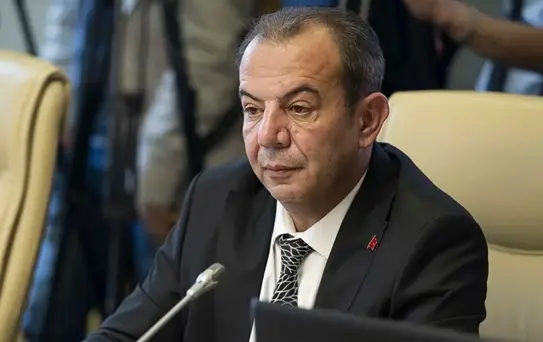 Tanju Özcan dosyasında yasak aşk iddiası! Mesajlar ifşa oldu: Hepinize yeterim