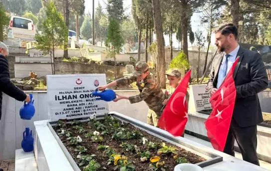 Şehit Mezarlıklarına Temizlik Seferberliği