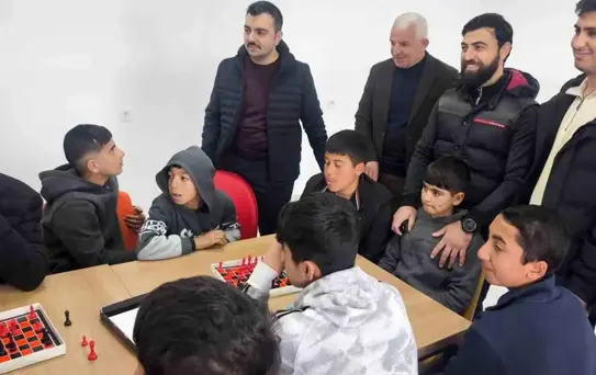 Dicle Kaymakamı, Genç Sporcularla Bir Araya Geldi