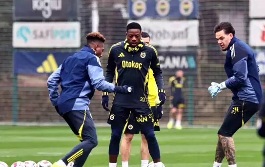 Fenerbahçe Talisca ile Hazırlanıyor