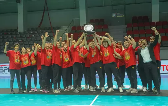 Göztepe Hentbol Süper Ligi'ne Yükseldi