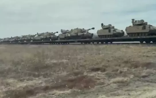 Kara harekatı hazırlığı mı? İnternete düşen görüntü dünyayı tedirgin etti