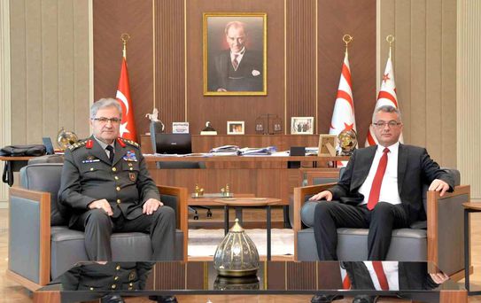 KKTC Cumhurbaşkanı Erhürman, Orgeneral Tokel ile Görüştü