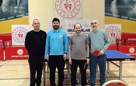 Masa Tenisi Turnuvası'nda Merkezefendi Birinci