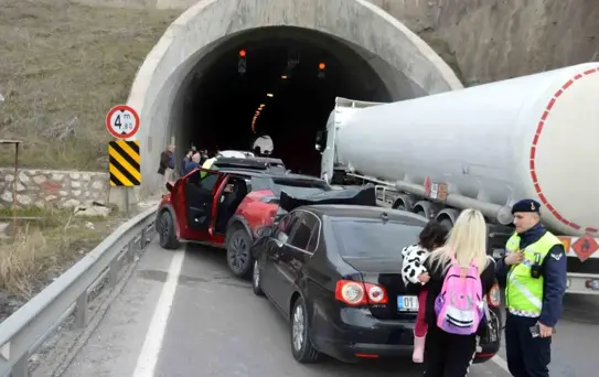 Samsun'da Zincirleme Kaza: 1 Yaralı