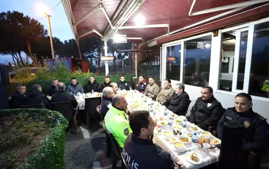Vali Tavlı ve Emniyet Müdürü'nden Polislere İftar