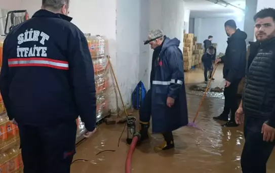 Siirt'te Sağanak Yağış Sel ve Su Baskınlarına Neden Oldu
