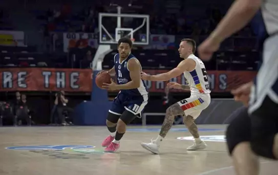 Bahçeşehir Koleji Yarı Finale Yükseldi