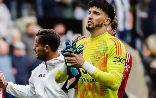 Beşiktaş, Altay Bayındır transferini takasla bitiriyor