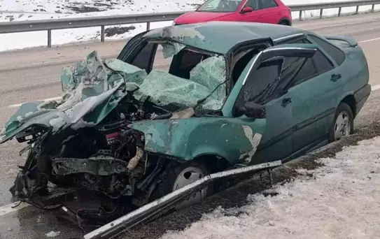 Erzurum'da Trafik Kazası: 3 Yaralı