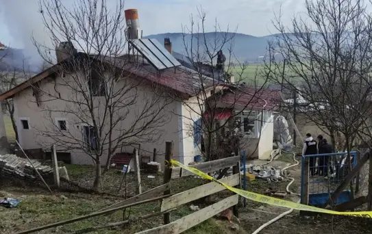 Eflani'de Yangın: 1 Ölü, 1 Yaralı