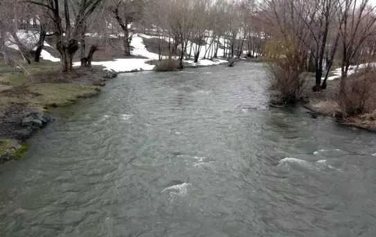 Deliçay'da Su Seviyesi Yükseldi