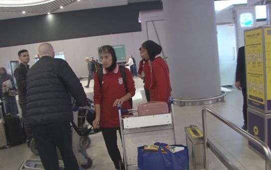 İran Kadın Futbol Takımı İstanbul'a Geldi