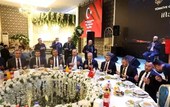 Pursaklar Belediye Başkanı Çetin, şehit aileleri ve gazilerle iftar sofrasında buluştu