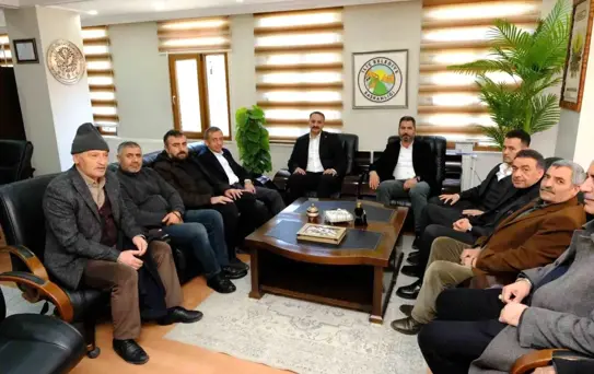 Tanoğlu, İliç'te esnafı ziyaret etti, iftarda buluştu