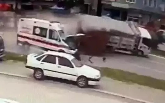 Samsun'da Feci Ambulans Kazası