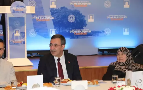 Çanakkale Deniz Zaferi'nin 111'inci yıl dönümü kutlanıyor