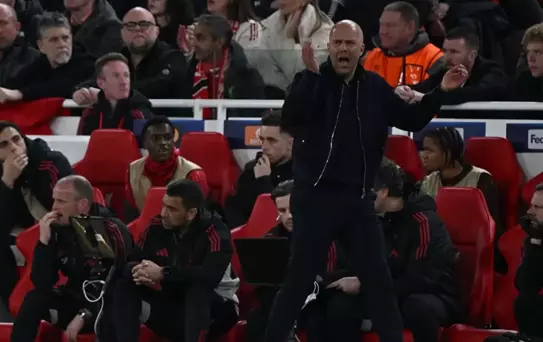 Arne Slot'tan çarpıcı itiraf: Sakatlanması bizim işimize geldi