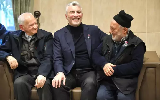 Bakan Bolat'tan Darülaceze Ziyareti