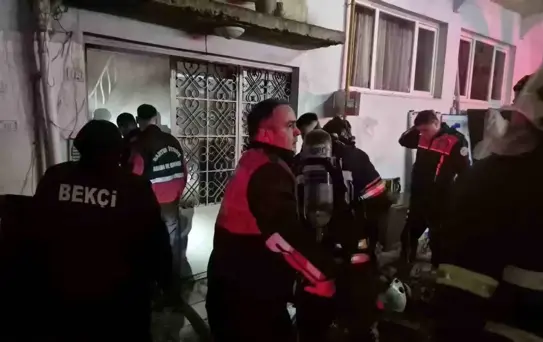 Bartın'da Apartman Yangını: 2 Yaralı