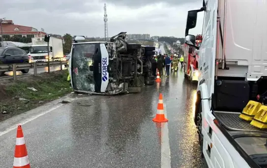 Büyükçekmece'deki Minibüs Kazası: 1 Ölü, 9 Yaralı