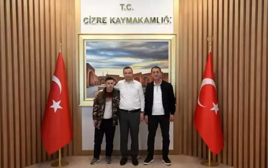 Kaymakam Baycar, Down Sendromlu Erdal'ı Ağırladı