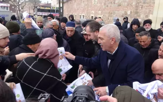 Gebze Bayram Çöreği Ücretsiz Dağıtıldı