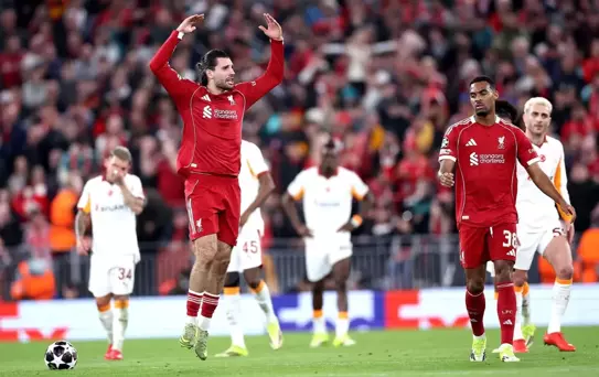 Liverpool'a farklı kaybeden Galatasaray, Avrupa'ya veda etti