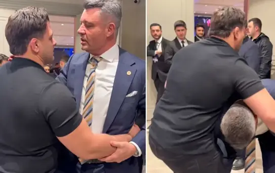 Sadettin Saran, dünya şampiyonu güreşçi Rıza Kayaalp'ı kaldırıp fırlatmaya çalıştı