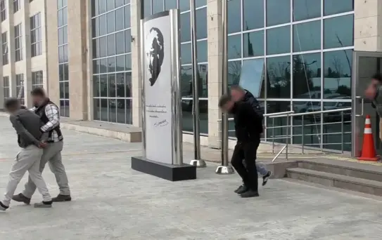 Uşak'ta Uyuşturucu Operasyonu: 4 Tutuklama