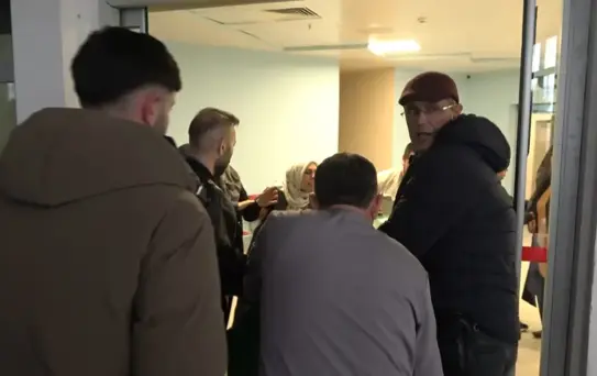 Boşanma Aşamasındaki Eşinden Mezarlıkta Saldırı