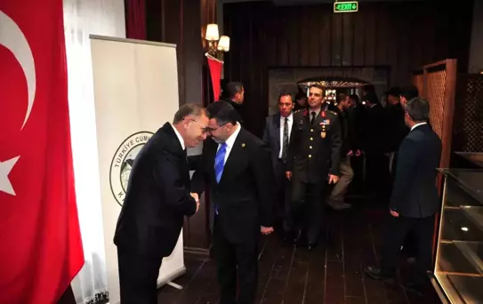 Kars'ta protokol üyeleri bayramlaştı