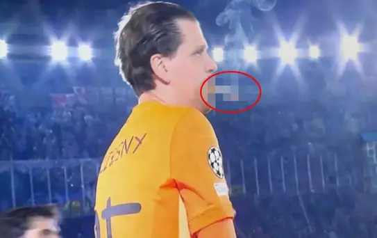 Tartışma yaratan kare! Gerçekse yer yerinden oynar