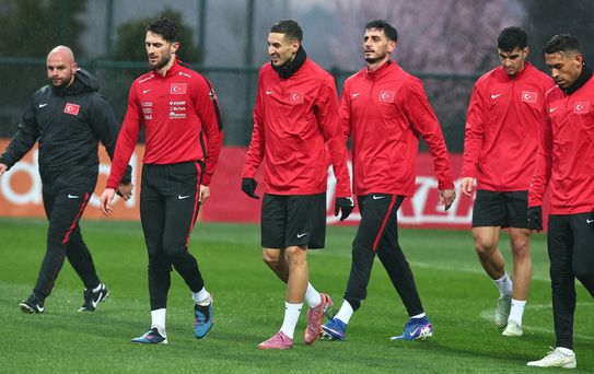 3 Büyüklerden 32 Futbolcu Milli Takımlara Davet Edildi