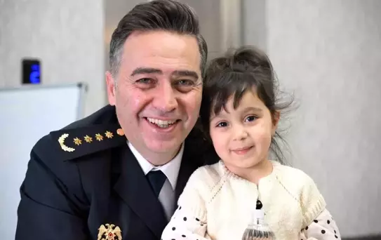 Emniyet Müdürü'nden Polis Ziyareti