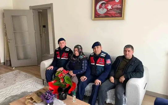 Gölbaşı'nda Şehitliklerde Temizlik ve Bakım Çalışmaları Yapıldı