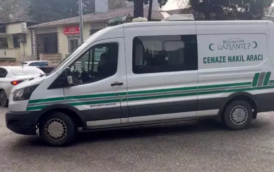 Gaziantep'te Fatal Kaza: Genç Sürücü Hayatını Kaybetti