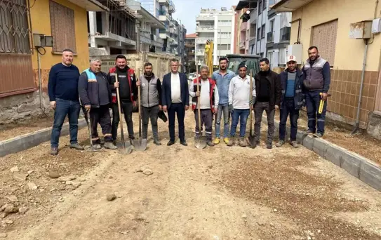 Alaşehir'de asfalt sezonu açıldı